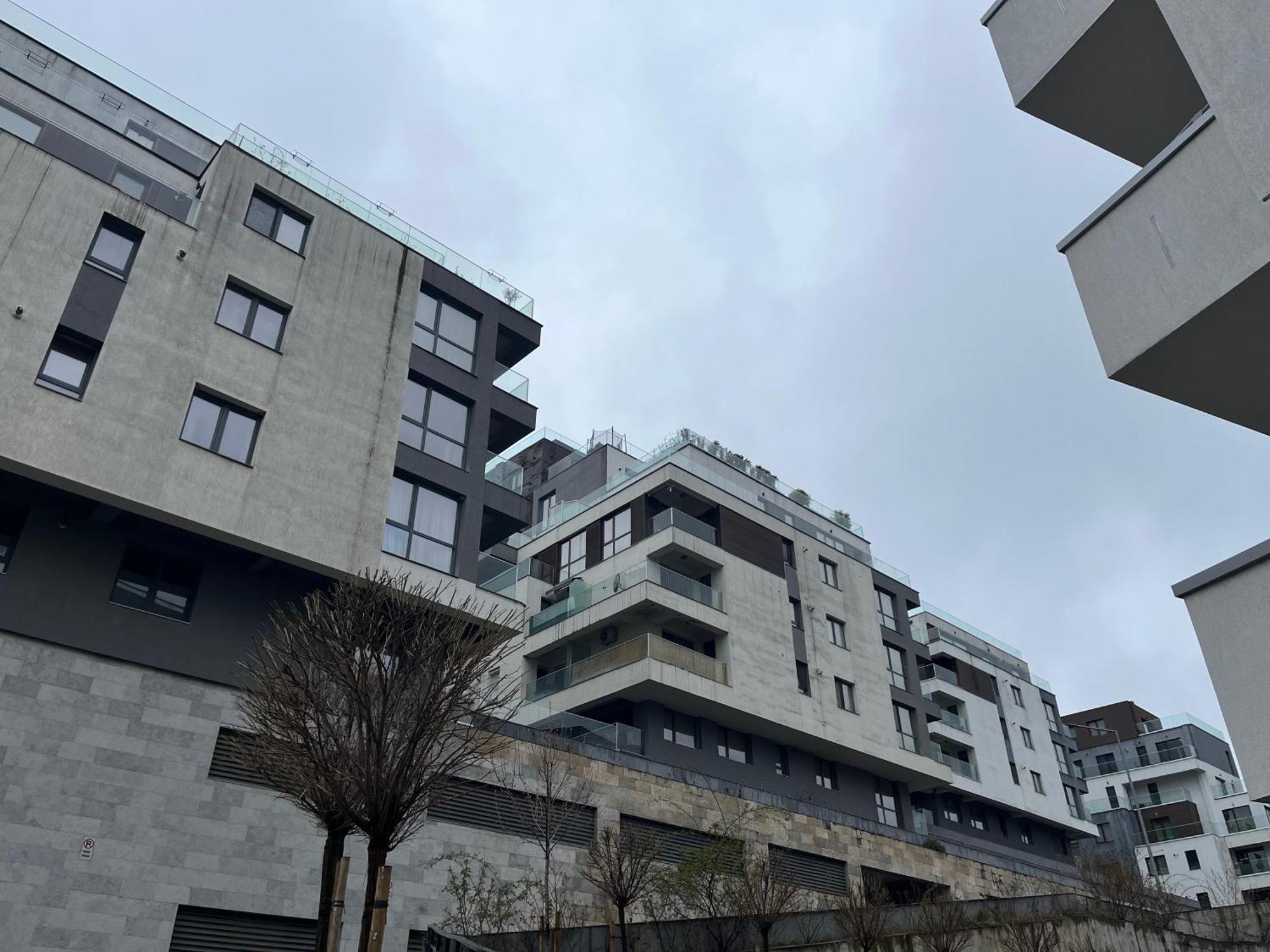 Peak & Peace Apartment *